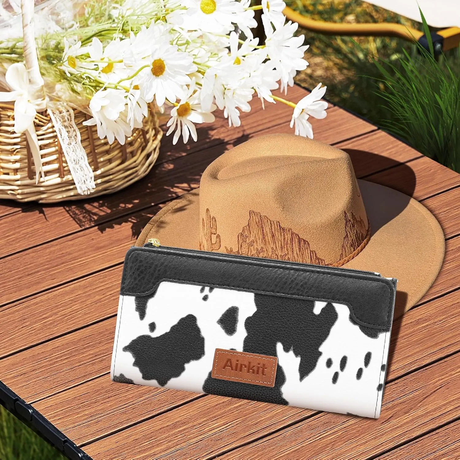 Cow Print Wallets for Women Bifold Credit Card Holder, Rfid Blocking, ID Window, Western Slim Wallet with Zipper Coin Pocket for Ladies, Cow Black